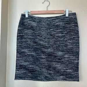 Ann Taylor factory skirt. Size 6P